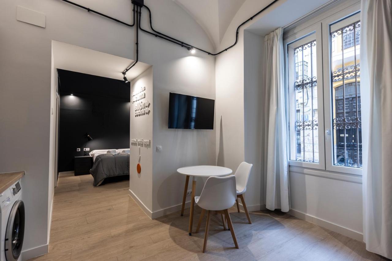 Apartamentos Turisticos De La Bernarda Caces Dış mekan fotoğraf