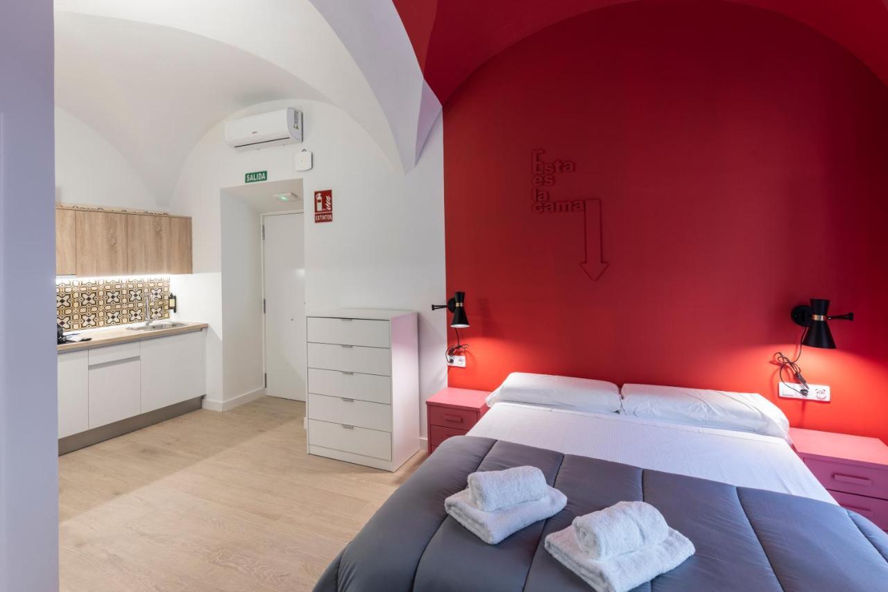 Apartamentos Turisticos De La Bernarda Caces Dış mekan fotoğraf