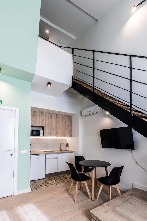 Apartamentos Turisticos De La Bernarda Caces Dış mekan fotoğraf