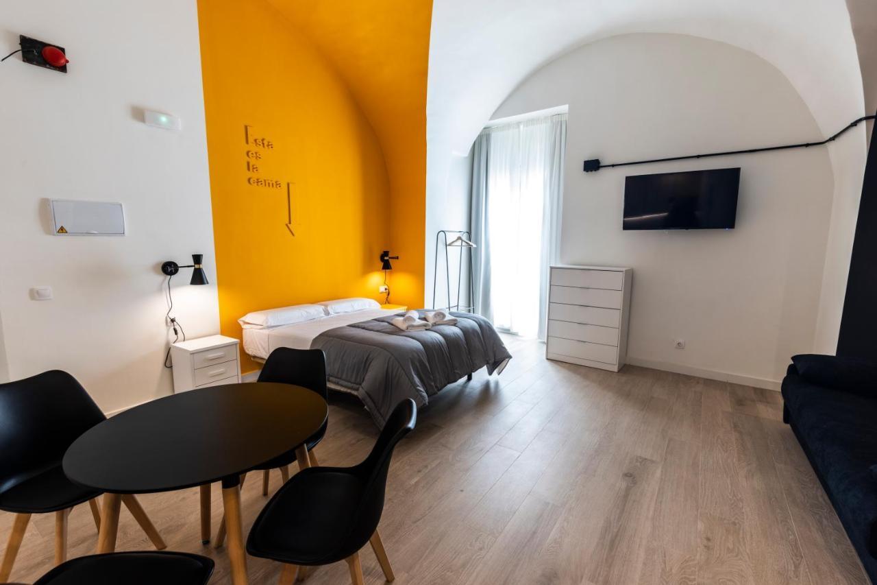Apartamentos Turisticos De La Bernarda Caces Dış mekan fotoğraf
