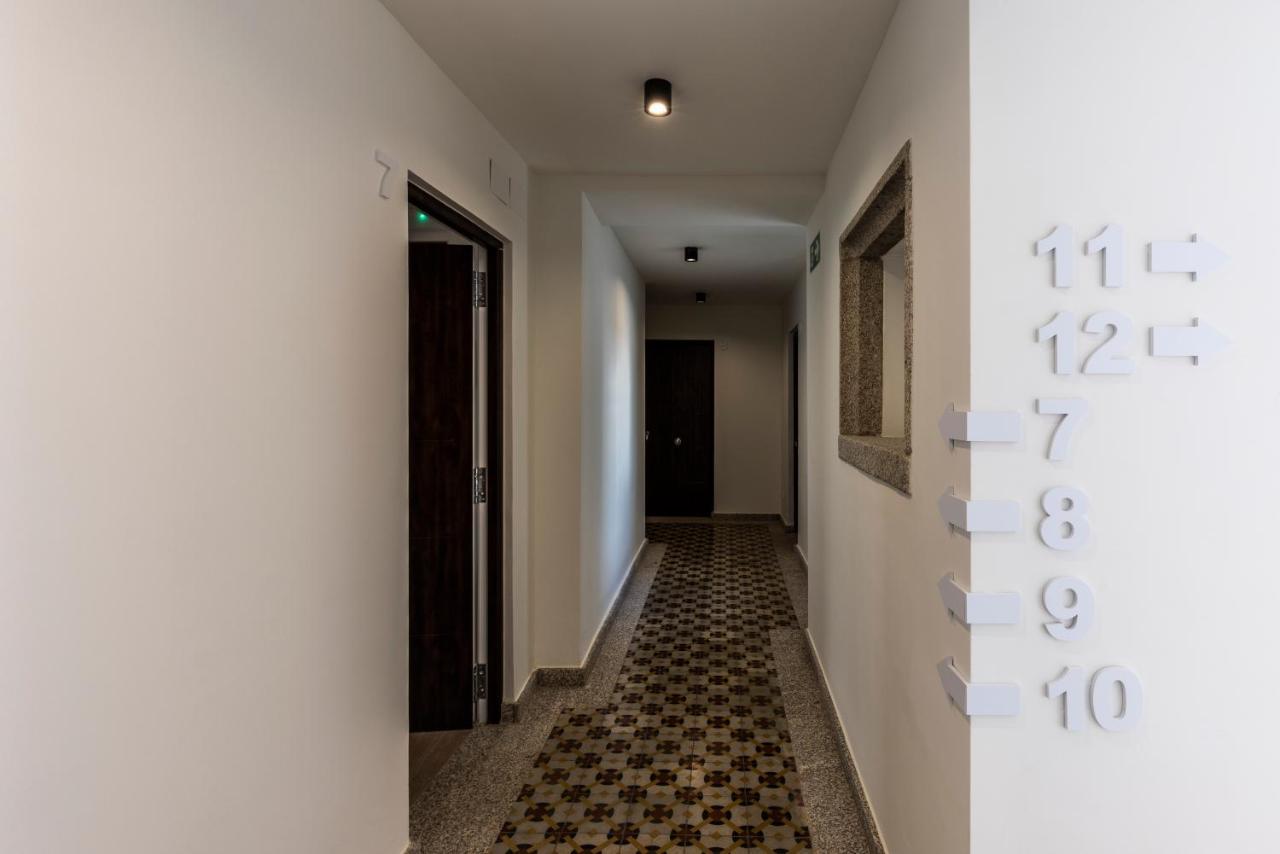 Apartamentos Turisticos De La Bernarda Caces Dış mekan fotoğraf