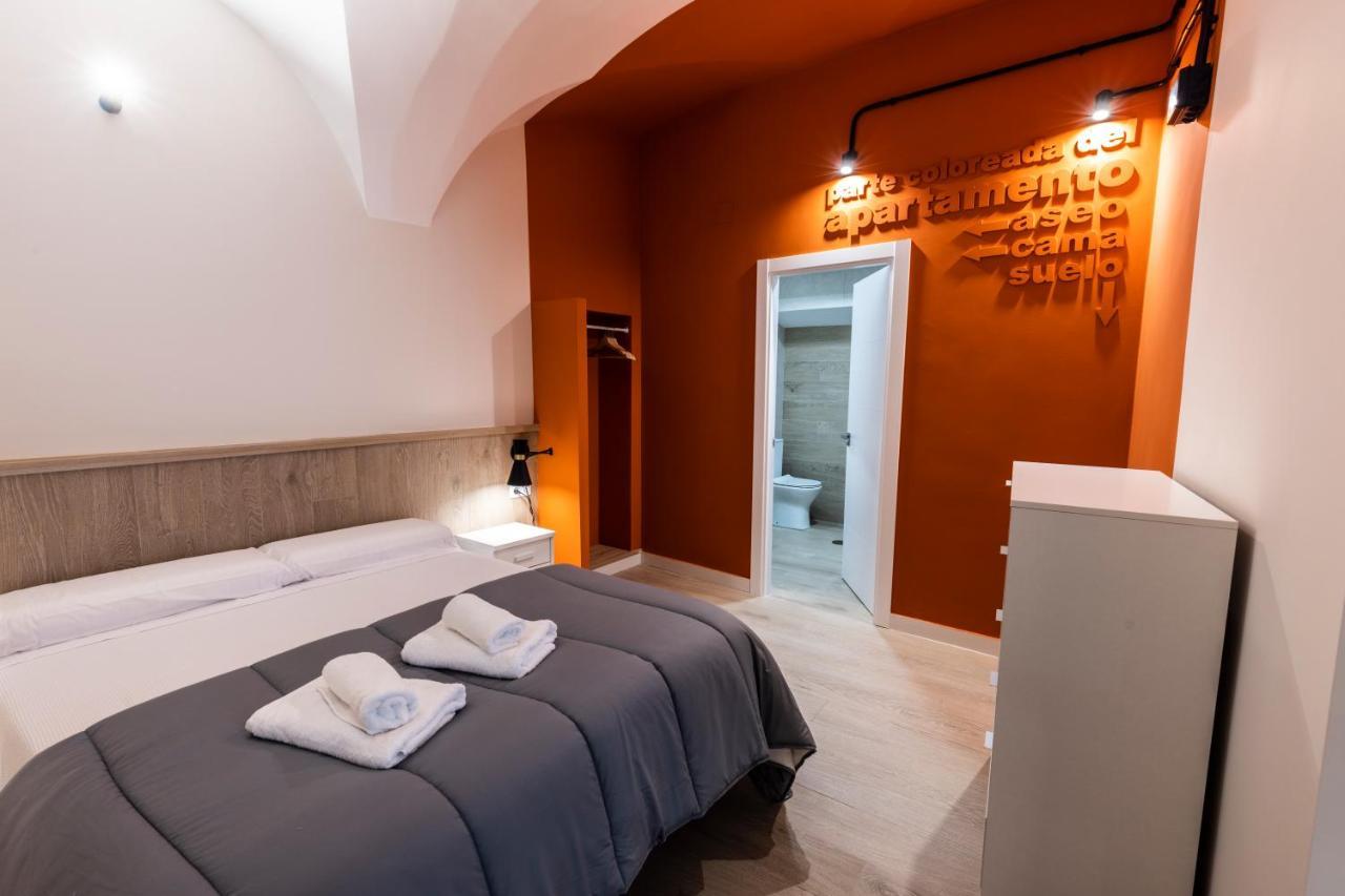 Apartamentos Turisticos De La Bernarda Caces Dış mekan fotoğraf
